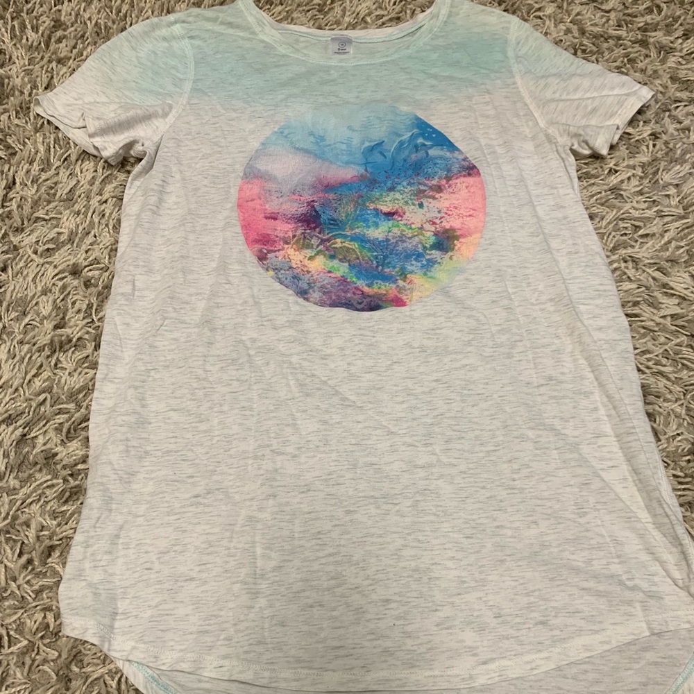 Ivivva by Lululemon athletic top